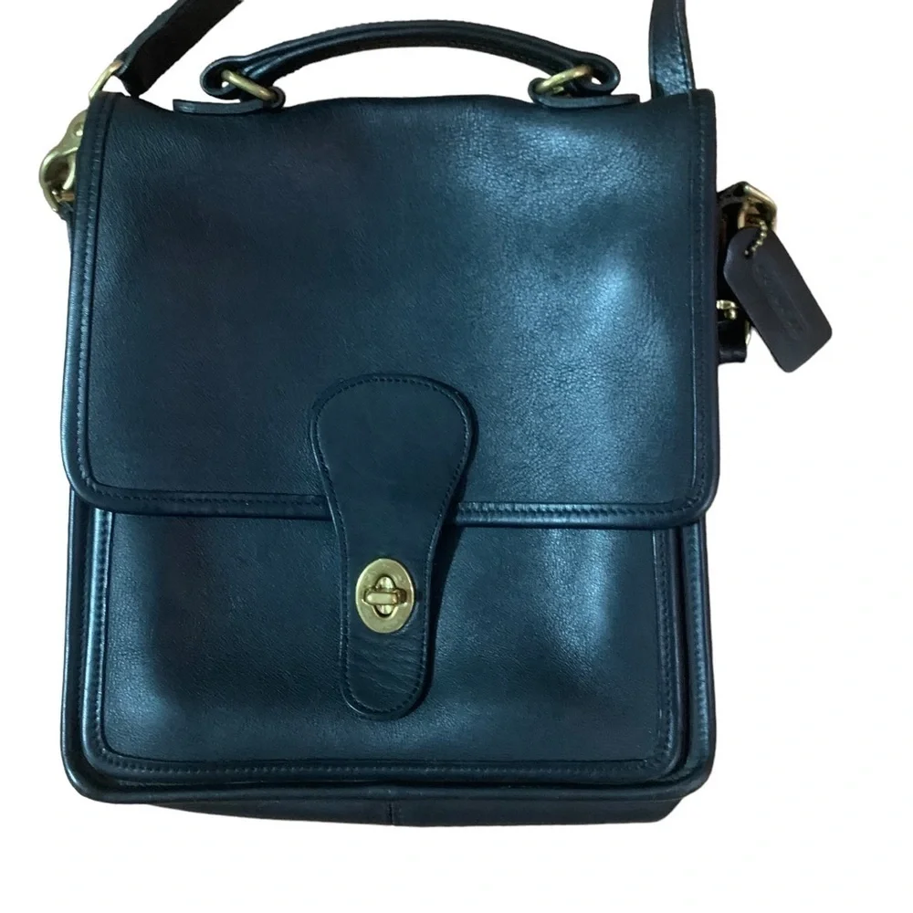 Vintage Coach Station Bag in Black Leather - Style No. 5130